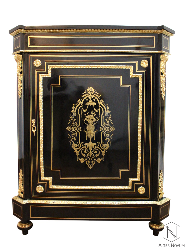 Szafka Napoleon III - Renowacja mebli Boulle Kraków Szafka Napoleon III - Renowacja mebli Boulle Kraków